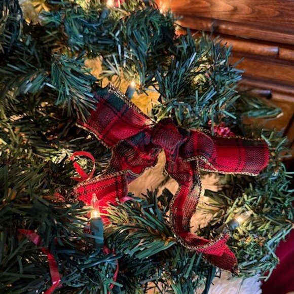 2pc 20" Red Tartan Plaid Bow White Flower Wreath Matching 18ft Pinecone Garland - Picture 4 of 14